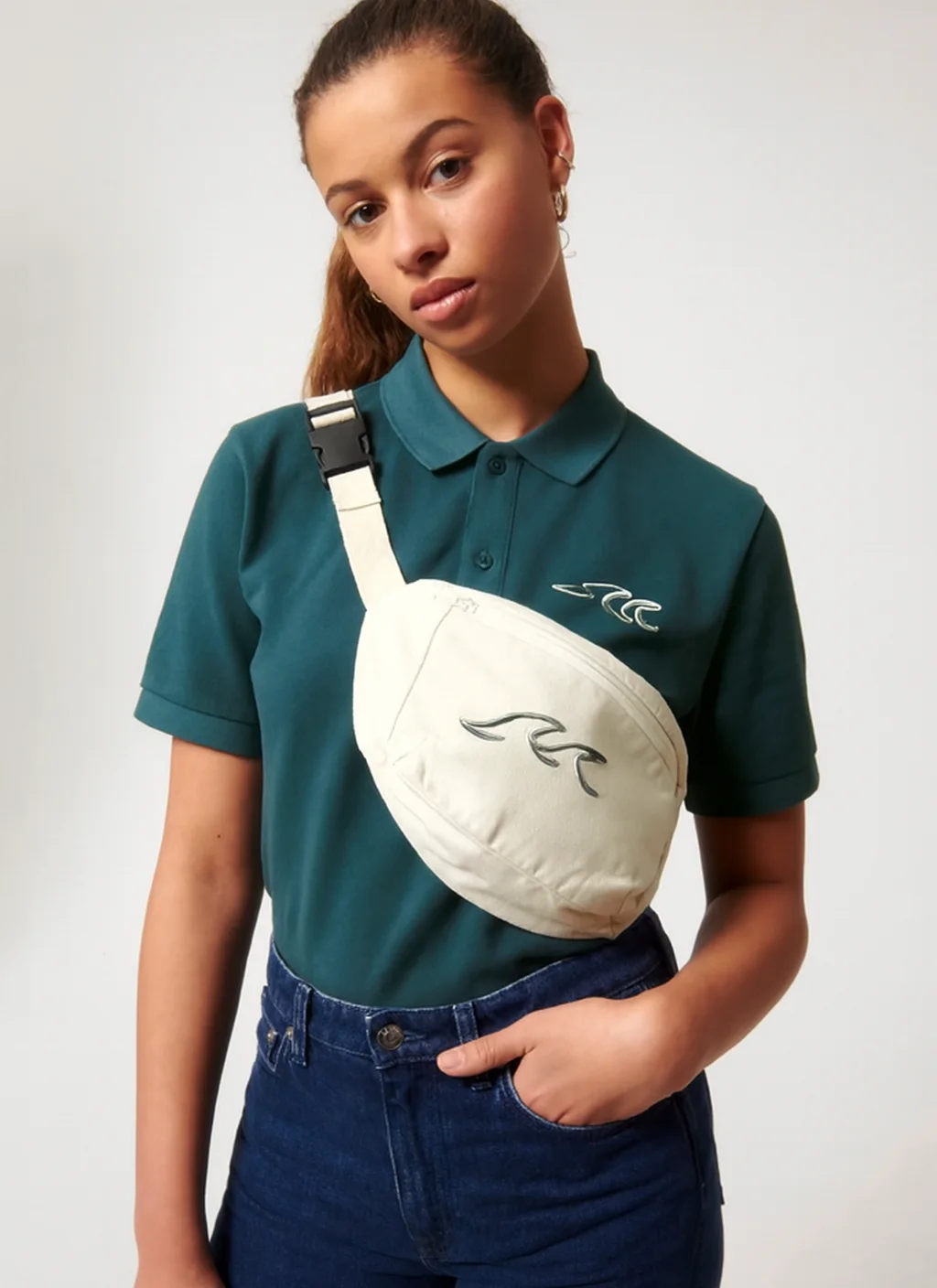 HIP BAG con ejemplo de estampado personalizado 1 (diseño ficticio de muestra)