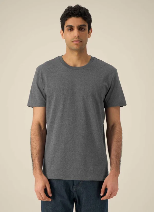 Camiseta personalizable RE-CREATOR STANLEY/STELLA – vista frontal